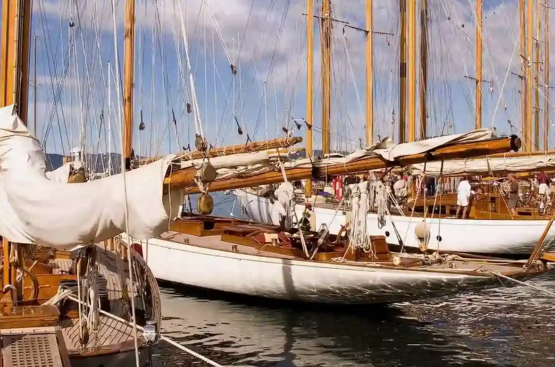 Les Voiles d'Antibes